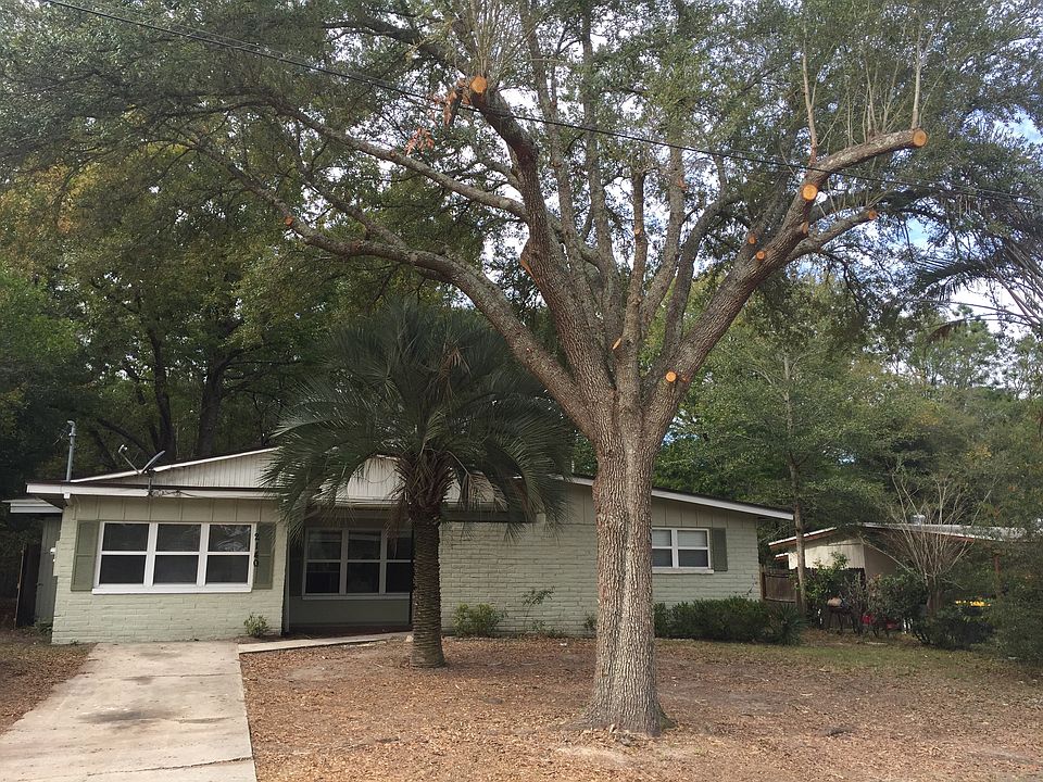 1st image of 2142 Monteau Dr