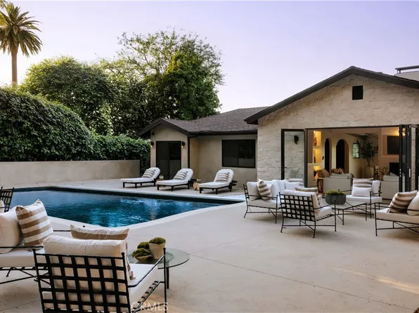 17930 Karen Dr, Encino, CA 91316