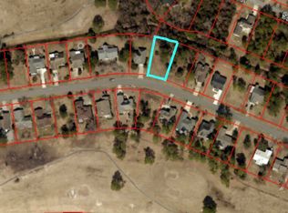 901 Pelican Dr, New Bern, NC 28560