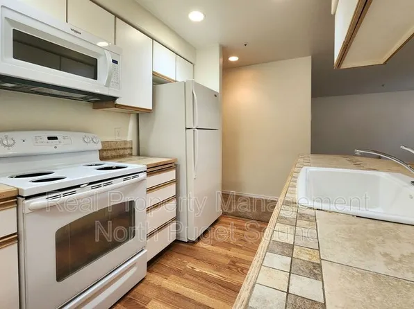 9727 18th Ave W APT B103, Everett, WA 98204