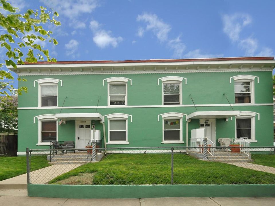 Great Uptown location