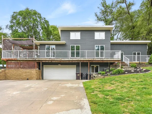 18640 Cathy Ln, Council Bluffs, IA 51503