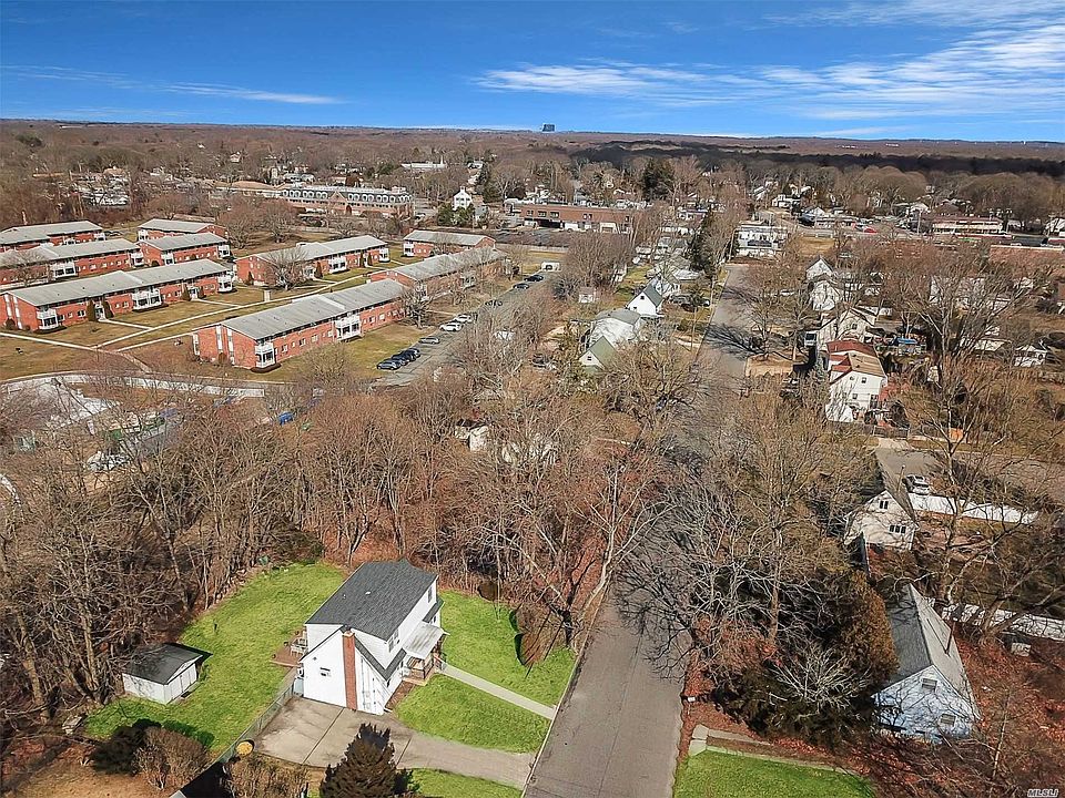 2nd image of 17 Lehigh Ave