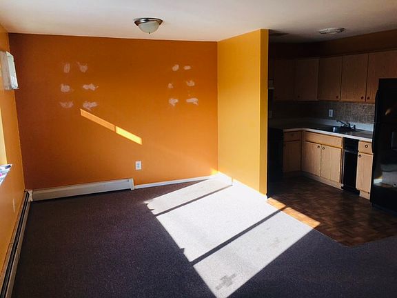 2nd image of 108 Soundview Ave #2