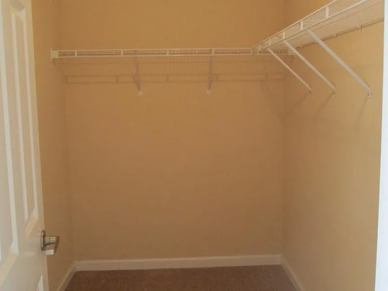 514 Saint Lukes Rd — Photo 9