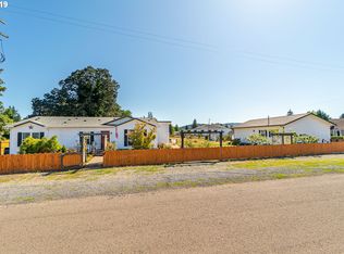 26041 3rd St, Crawfordsville, OR 97336