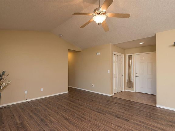 4th image of 1704 W 31st Ave