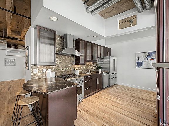 4th image of 1020 15th Street #215