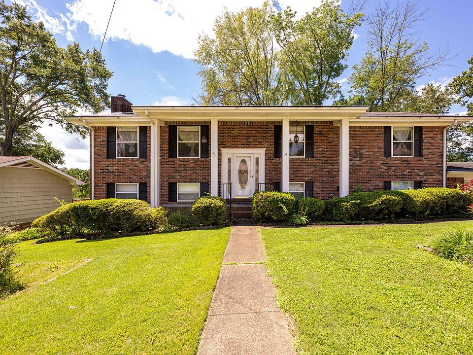 1st image of 920 Spurling Dr