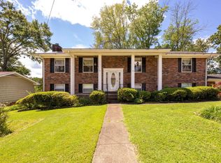 920 Spurling Dr, Hixson, TN 37343