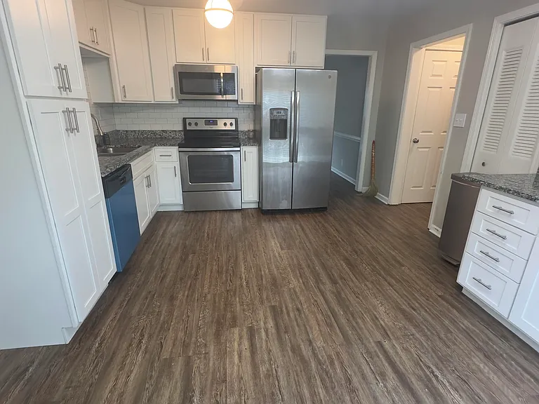 305 Moser Rd — Photo 9
