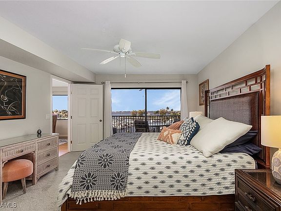 4th image of 9435 Sunset Harbor Ln APT 242
