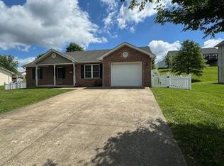 1116 Ashby St, Front Royal, VA 22630