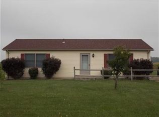 7533 W Camp Perry Western Rd, Oak Harbor, OH 43449