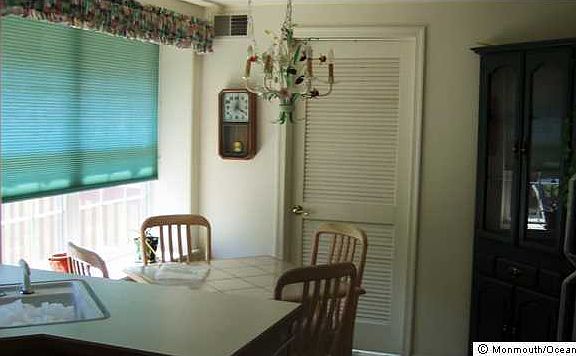 5th image of 1239 Thornbury Lane #B
