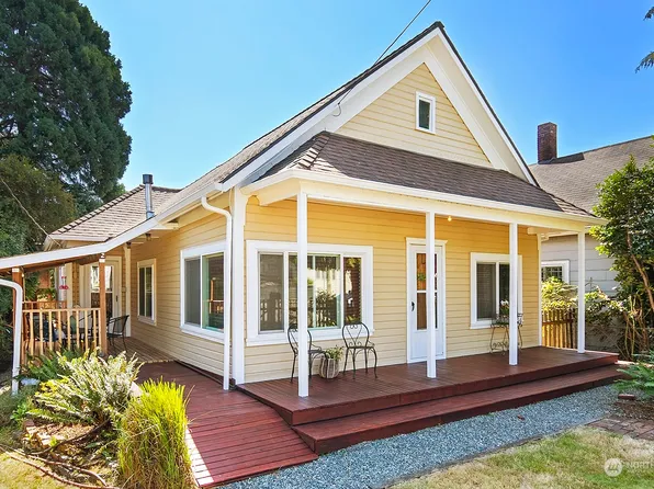 6232 Carleton Avenue S, Seattle, WA 98108