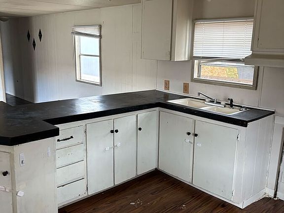 4th image of 993 Michigan Ave E Lot 8D