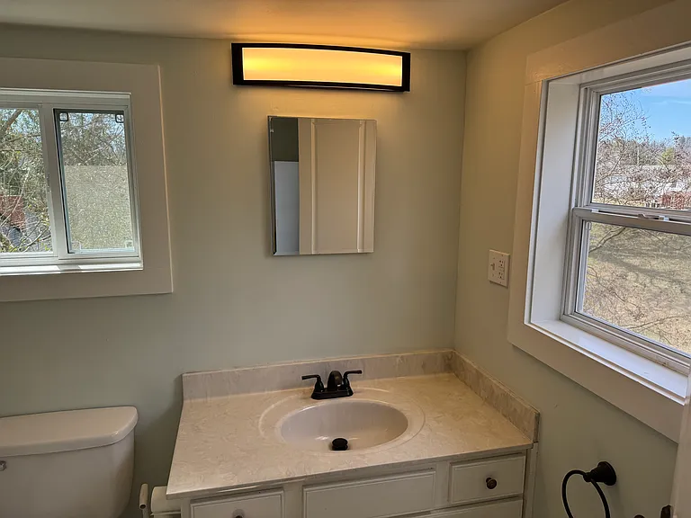 381 S French Broad Ave #3 — Photo 5