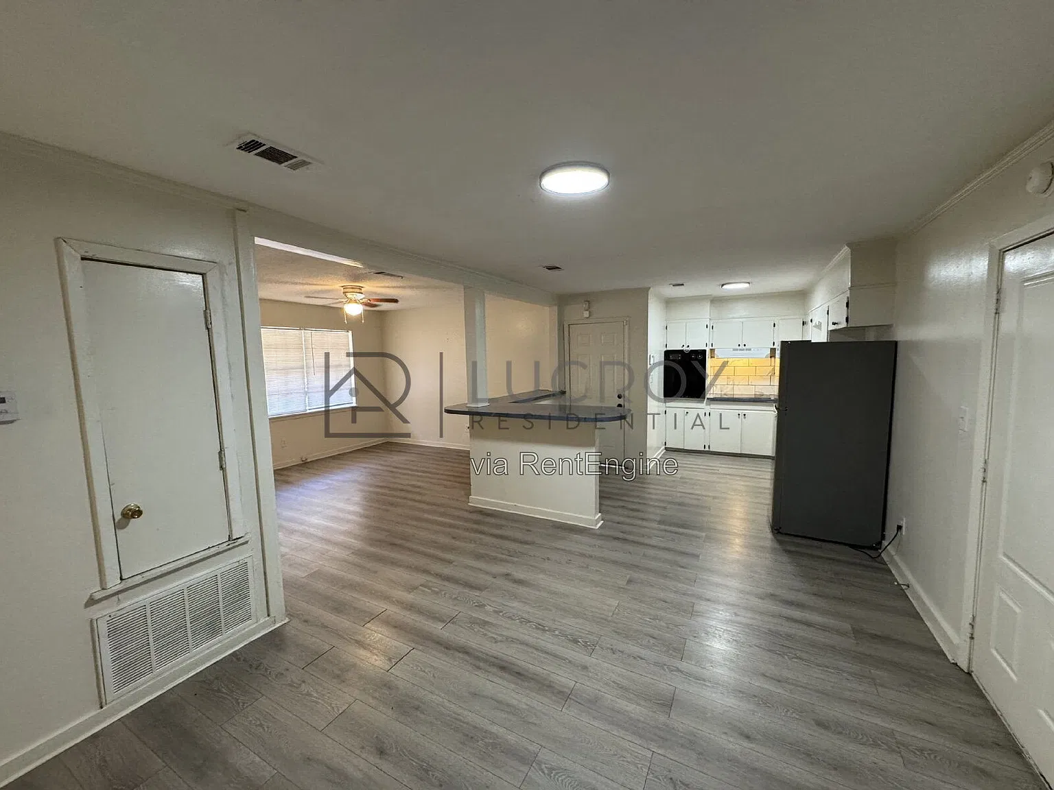 3 bed, 1.0 bath, 1200 sqft, $1,175 — Photo 3