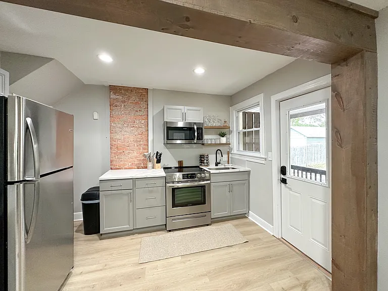 322 Florence Ave #A — Photo 21