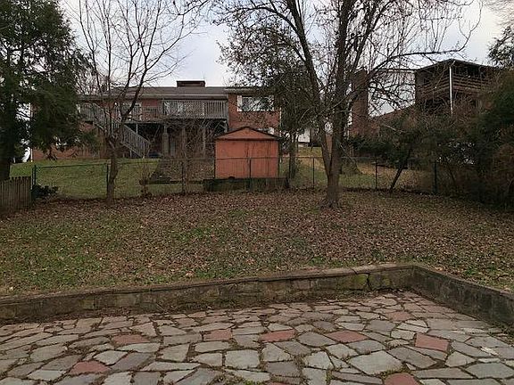 3rd image of 423 McKinley Ave