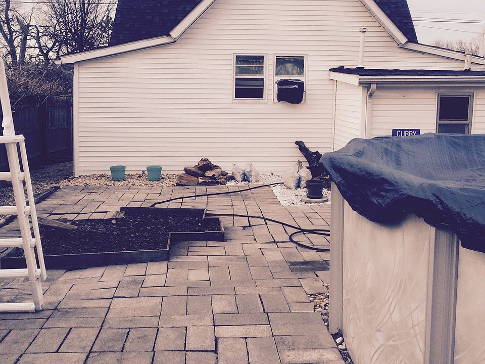 2nd image of 1713 W Dewey St