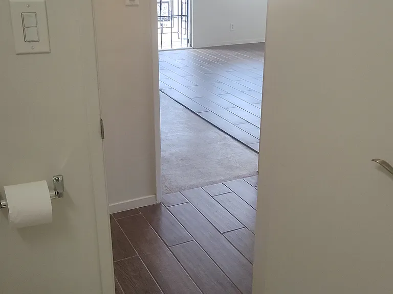 6510 Marbrisa Ave #D — Photo 25