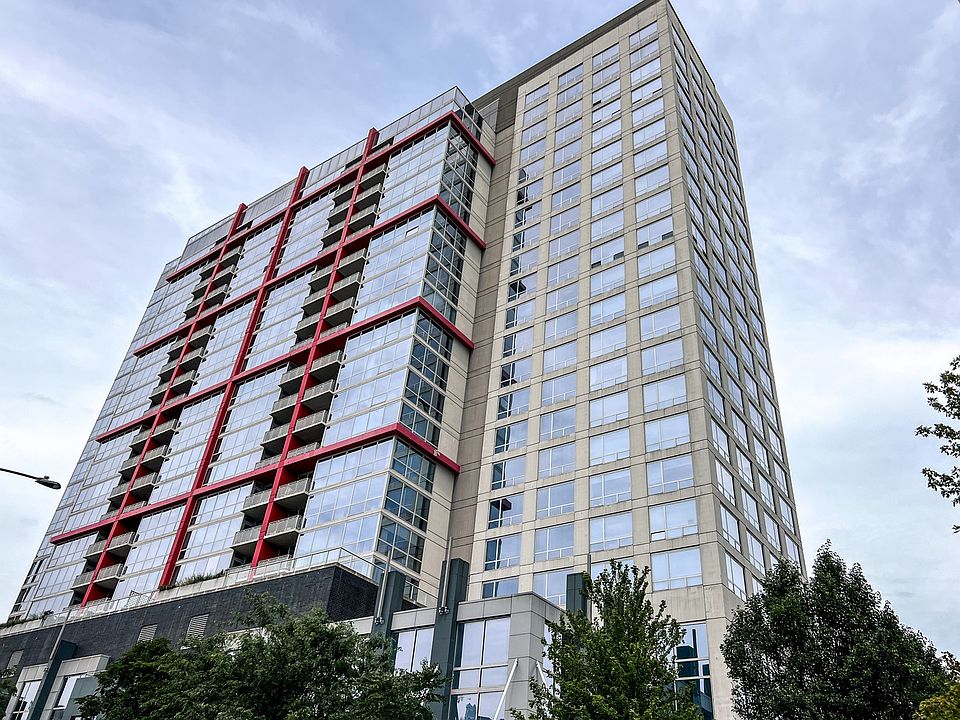 1st image of 1841 S Calumet Ave APT 1308