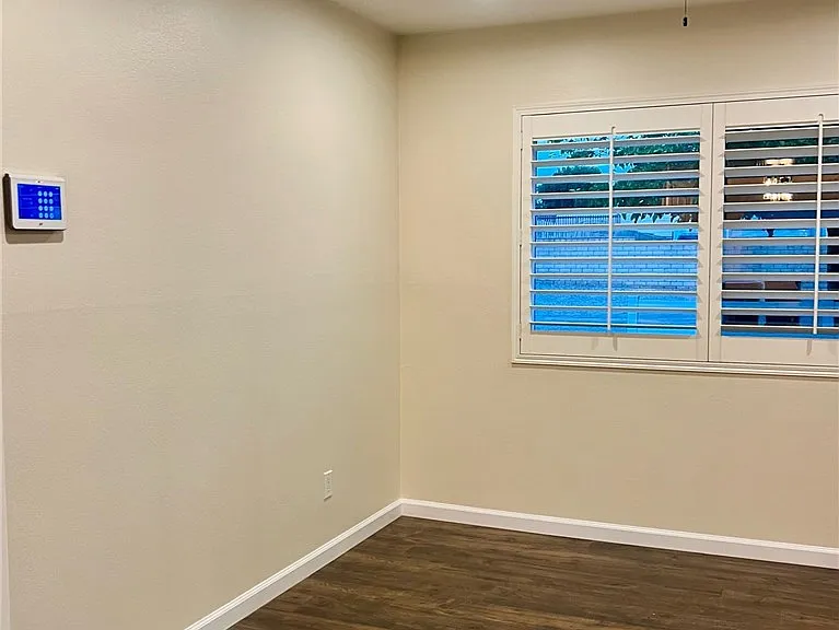 1192 Man O War Dr — Photo 36