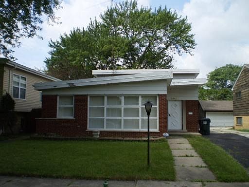 1st image of 15426 S Dobson Ave