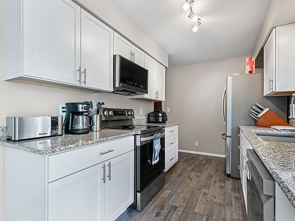 4th image of 3778 Casandra Dr