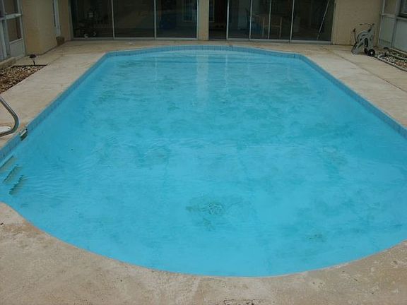            Pool Party!!
