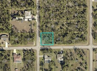 1101 E 7th St, Lehigh Acres, FL 33972