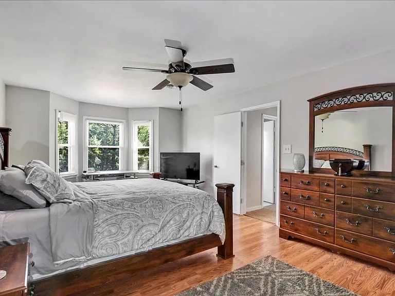 13631 Lucky Debonair Ln — Photo 11