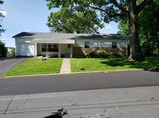 2547 28th St SW, Allentown, PA 18103