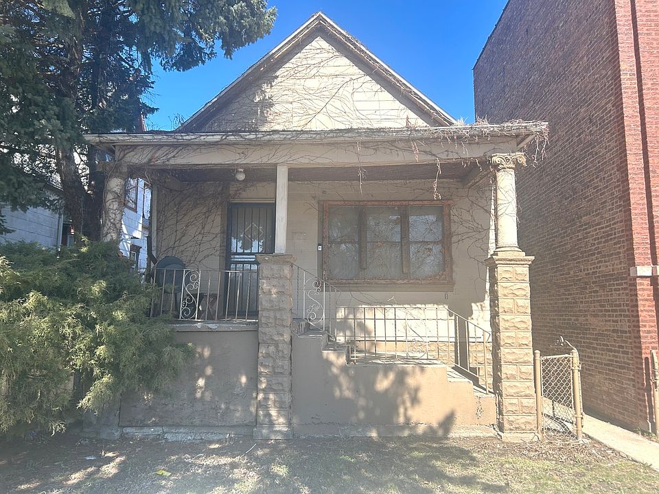 2nd image of 20 W 113th Pl