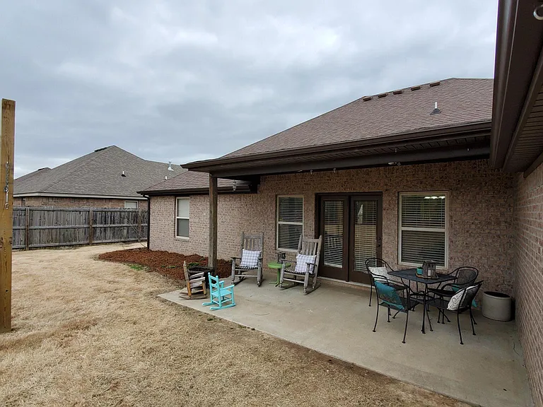 3827 E Embry Dr — Photo 4