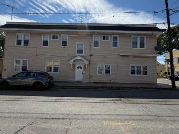 1 Norwood Ave #2L