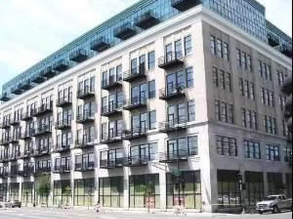 1645 W Ogden Ave Unit 509, Chicago, IL 60612