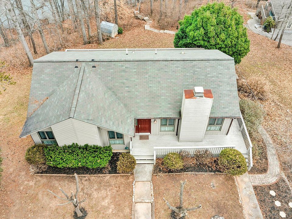 44 Overlook Rd, Hardy, VA 24101 Zillow
