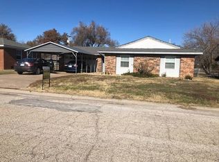 118 Wheatheart Dr, Tonkawa, OK 74653