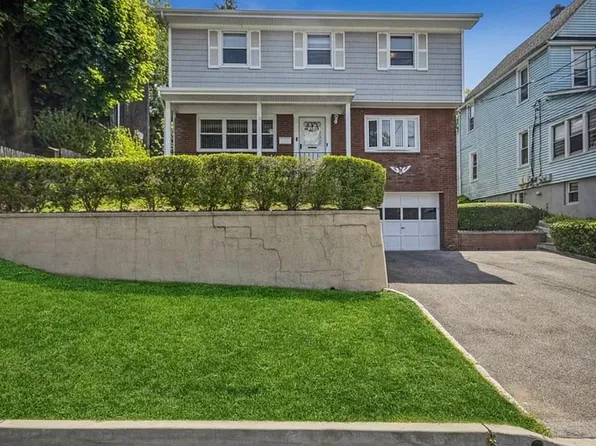 58 S Stone Ave Floor 2, Elmsford, NY 10523
