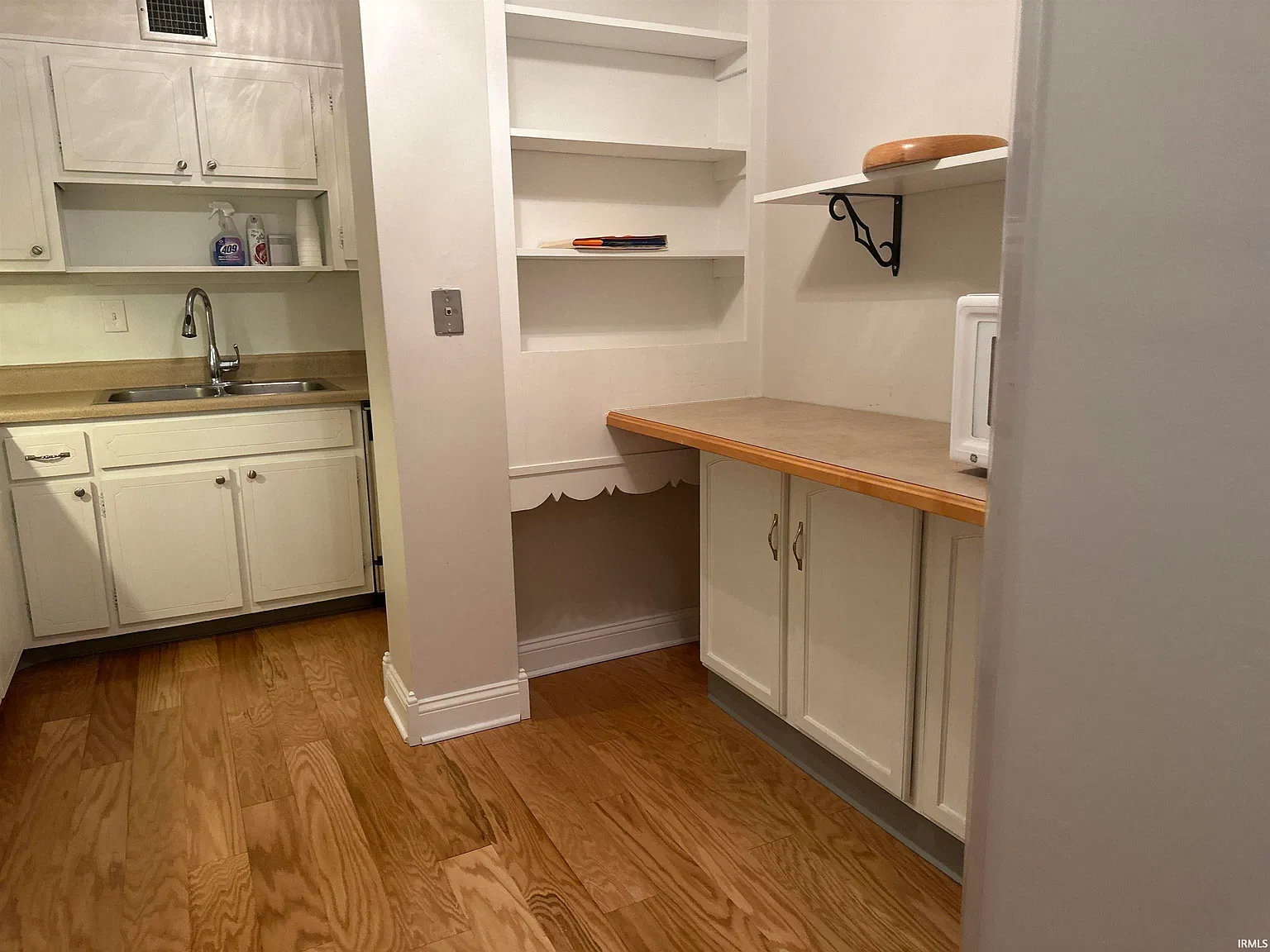 3 bed, 2.0 bath, 1308 sqft, $1,500 — Photo 3