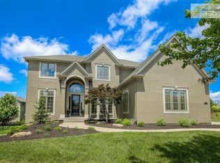 2748 W 139th Ter, Leawood, KS 66224