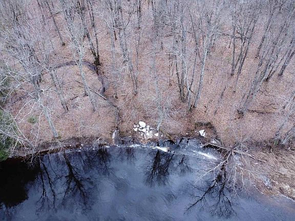 2nd image of W15034 SUNNYSIDE ROAD