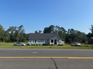11051 Us Highway 79 N, De Berry, TX 75639