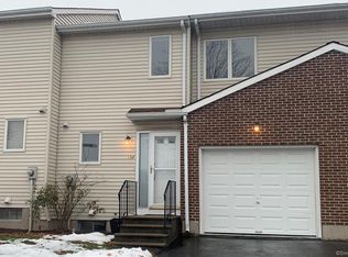 2360 Main St APT 104, Rocky Hill, CT 06067