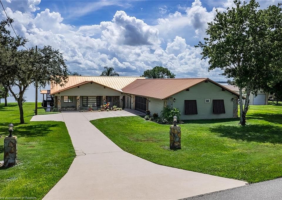 1st image of 4009 Placid View Dr
