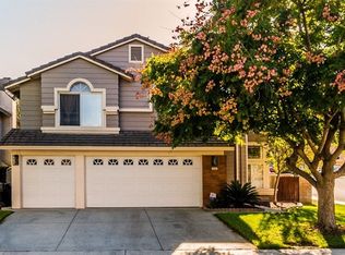 15447 Daybreak Ln, Fontana, CA 92337