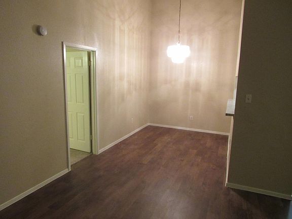 5th image of 2131 Andover Dr #2131